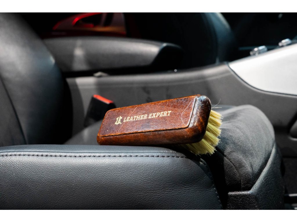 Leather Expert Leather Brush - kartáč na kůži
