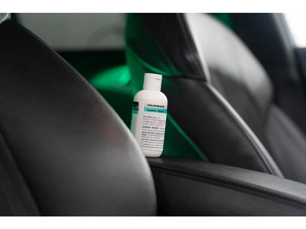 Ochrana kožených sedaček v autě